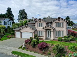 5702 Ridge Dr NE, Tacoma, WA 98422