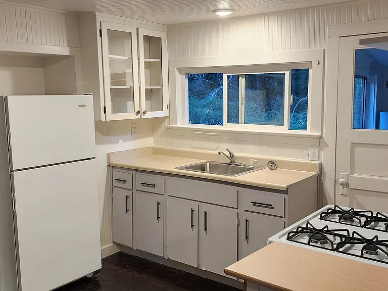 1410 Ryan Creek Rd — Photo 2