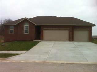 3178 E Bradford St, Republic, MO 65738