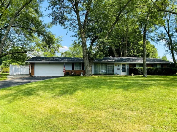 4185 Eckworth Dr, Bellbrook, OH 45305