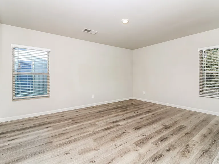 3019 Chris Cir — Photo 11