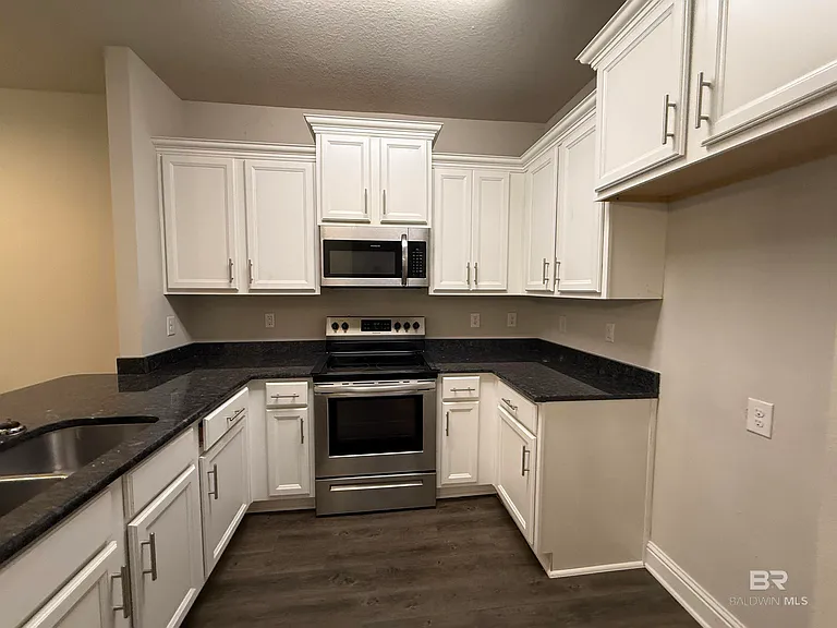 25806 Pollard Rd #17 — Photo 6