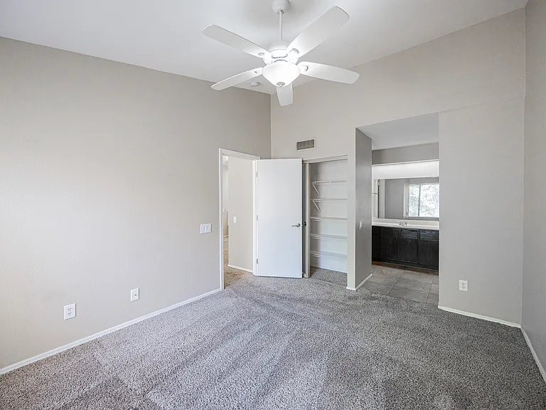 2035 S Elm St #223 — Photo 11