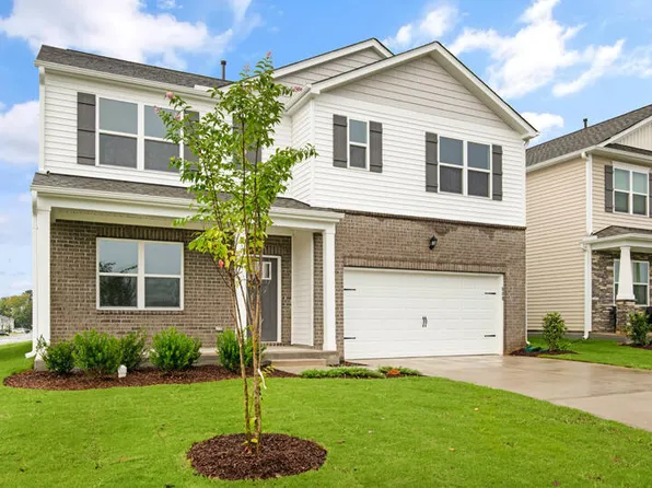 151 Reagan Crest Dr, Clayton, NC 27520