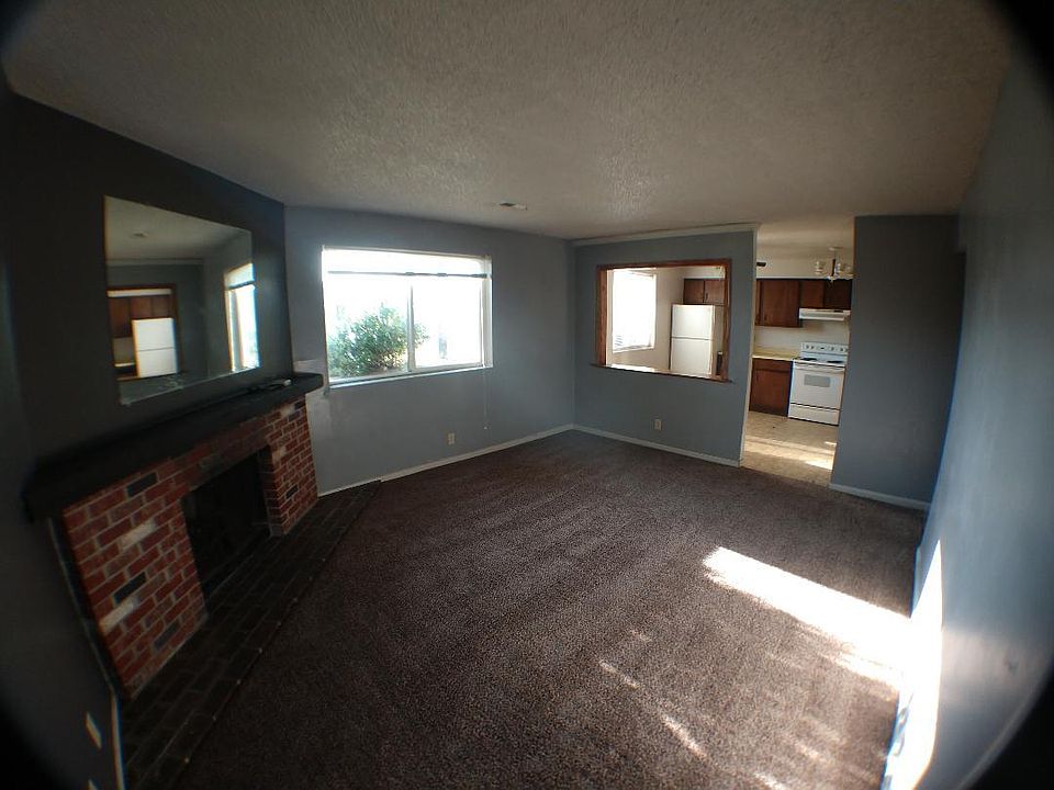 2nd image of 3501 Baldwin Ave
