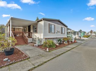125 SE Estate Loop, Winston, OR 97496