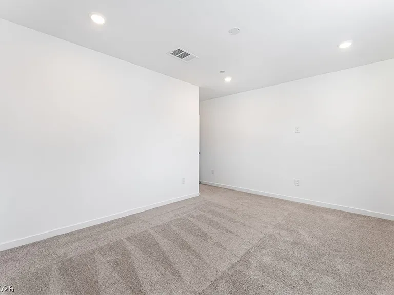 2112 Abraham Ave — Photo 10