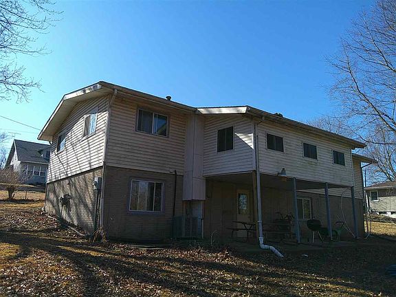 2nd image of 340 E Main St