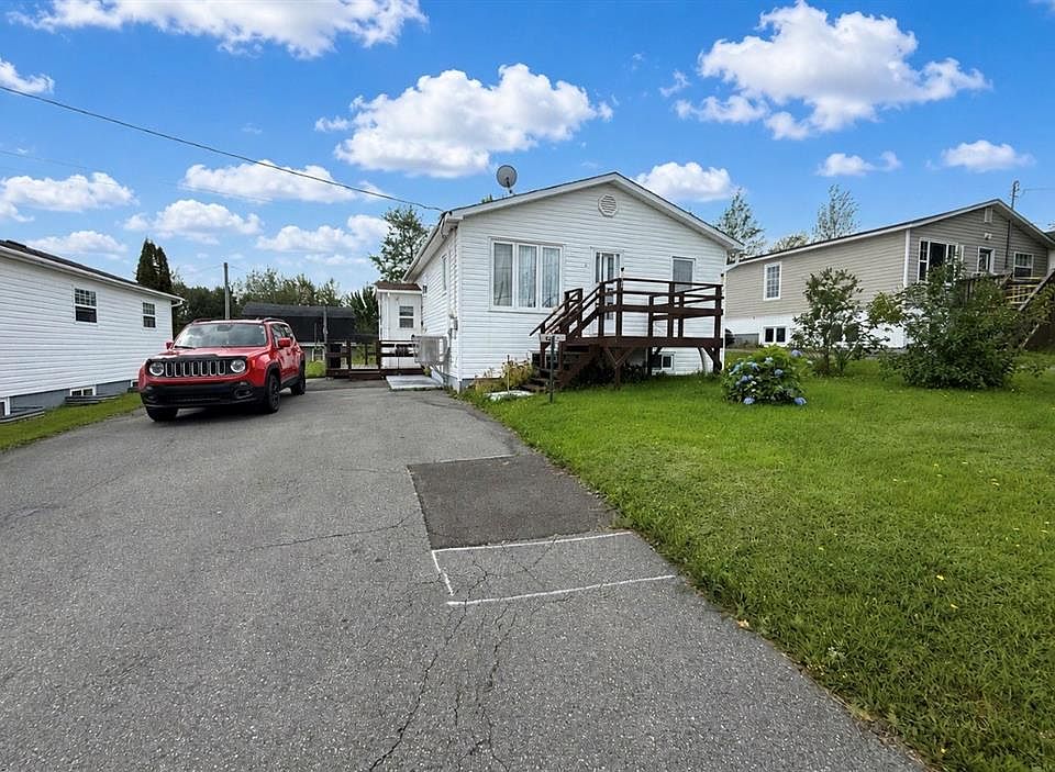 1st image of 5 Brook's Avenue