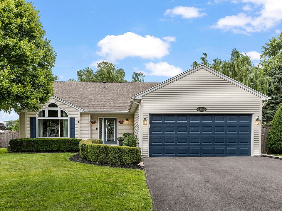 1st image of 2317 Gray Hawk Dr