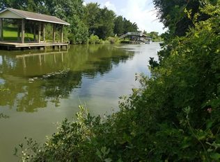 218 Yaupon Dr, Baytown, TX 77520