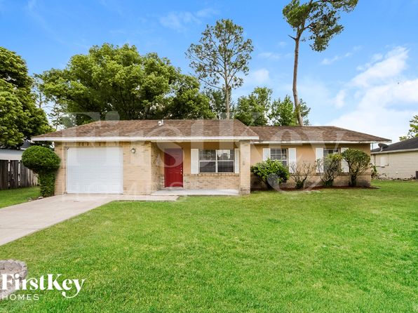 2791 Newmark Dr, Deltona, FL 32738