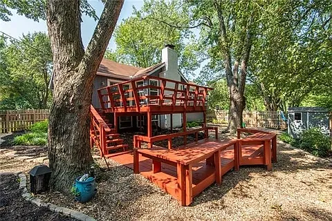 3040 Yellowstone Dr — Photo 4