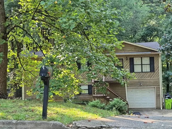 4106 Rocky Face Dr, Douglasville, GA 30135