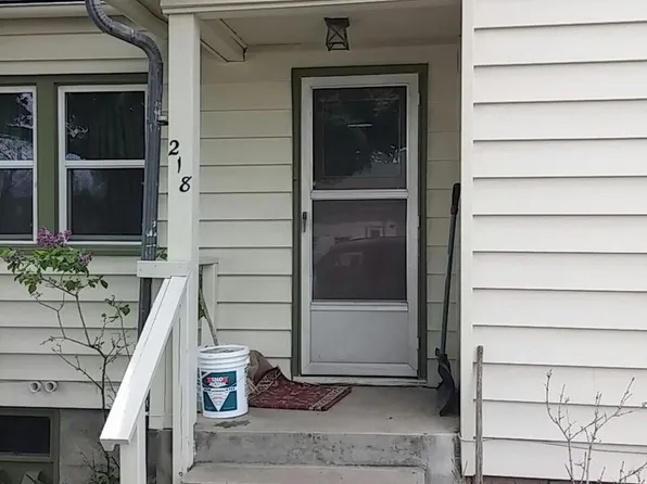 218 1st St, Rawlins, WY 82301