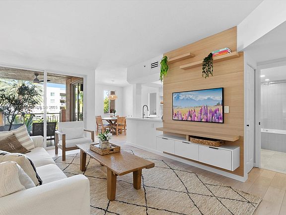 5th image of 100 Meridian Ave APT 224