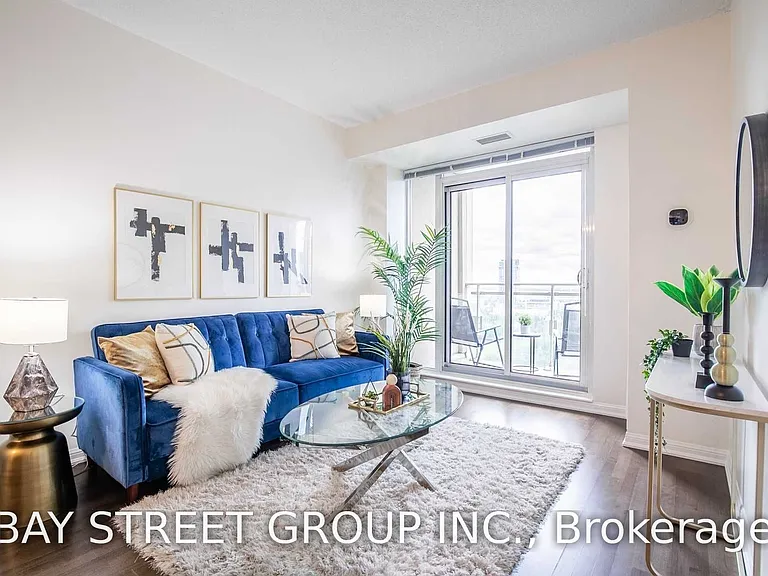 628 Fleet St #1801 — Photo 14