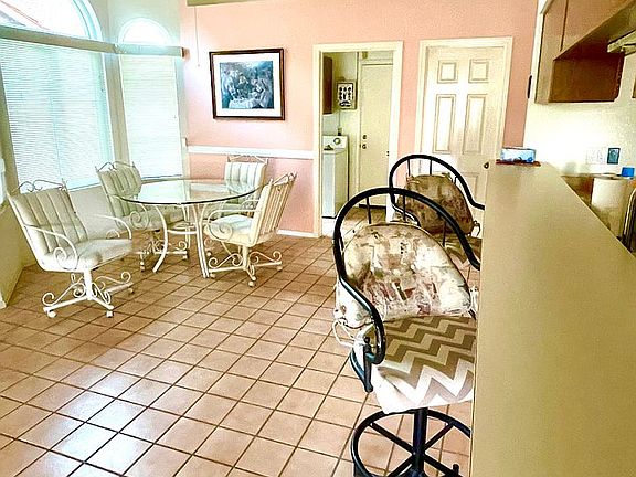 4th image of 3703 E Goldfinch Gate Ln