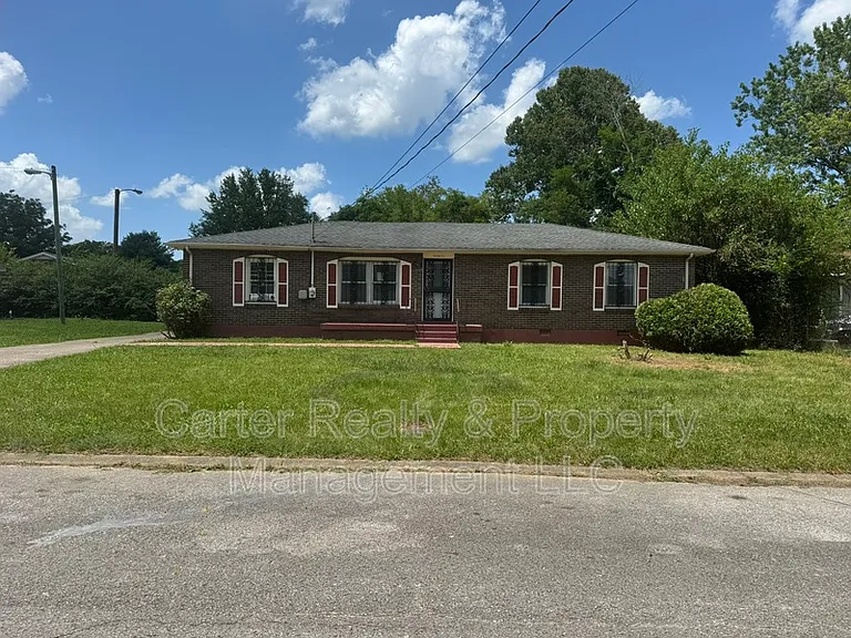 3004 Lytle Dr — Photo 1