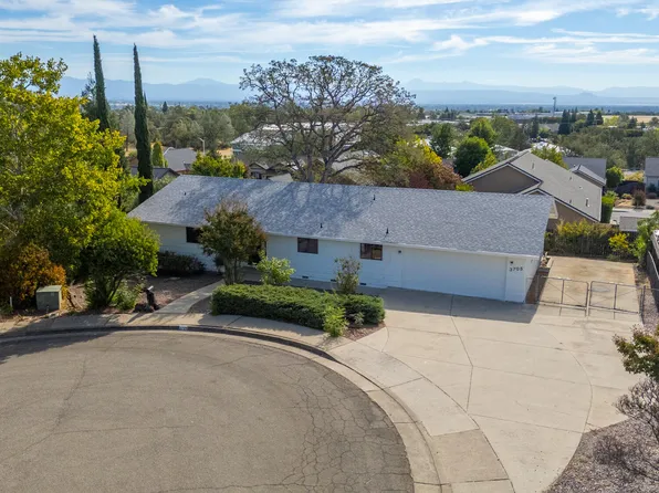 3705 Rosita Dr, Redding, CA 96001