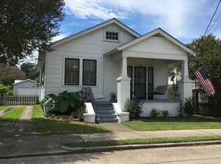 928 Newton St, Gretna, LA 70053
