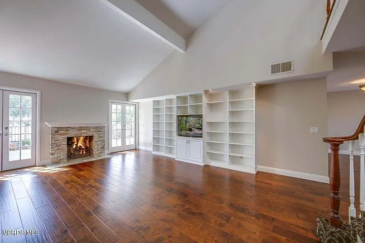 3 bed, 2752 sqft, $6,400 — Photo 4