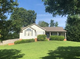 4508 Holly Tree Ln, Morristown, TN 37814