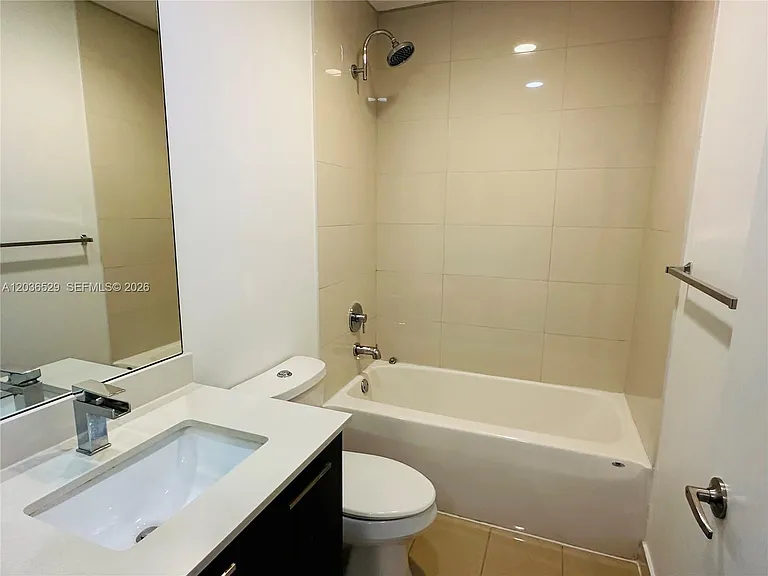 3507 NW 13th St #3507 — Photo 10