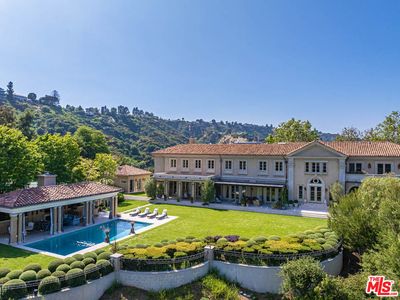 10702 Levico Way, Los Angeles, CA, 90077