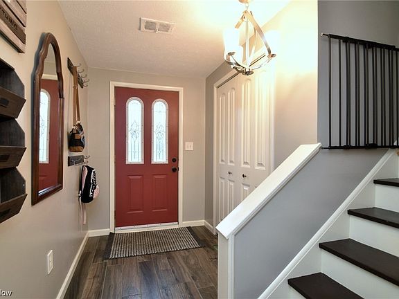 2nd image of 2396 Sherwin Dr
