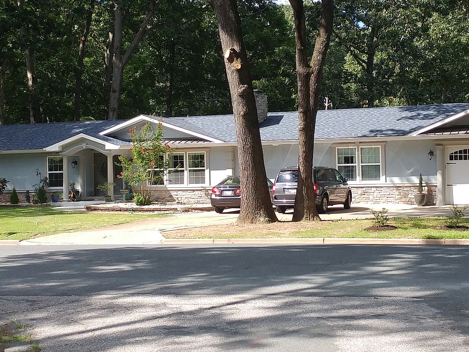 1st image of 8342 Fairwood Dr