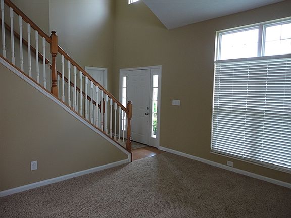 2nd image of 2372 Ferndown Dr