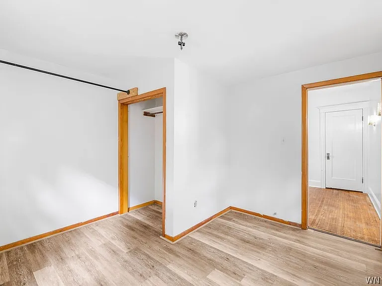 845 Potomac Ave #1 — Photo 16