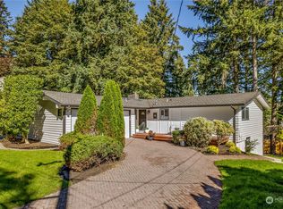 120 128th Ave SE, Bellevue, WA 98005