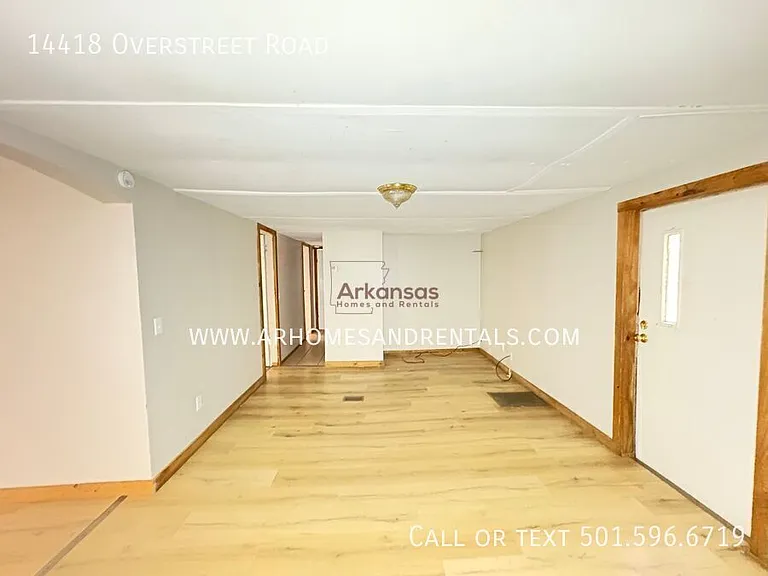 14418 Overstreet Rd — Photo 2