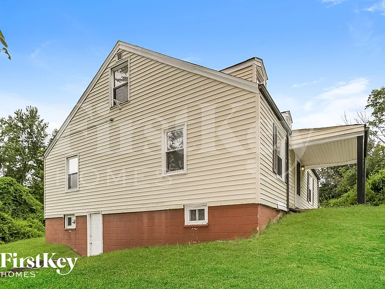 11251 Old Halls Ferry Rd — Photo 17