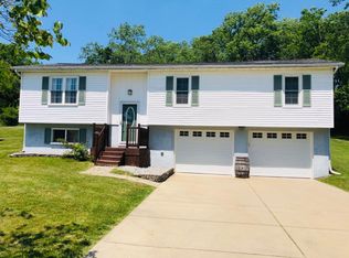 104 Cold Springs Dr, Lancaster, KY 40444