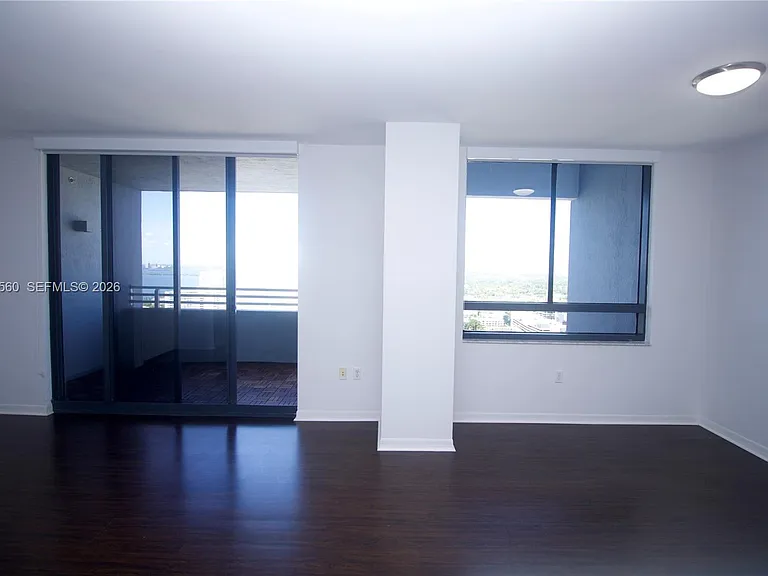 1330 West Ave #3305 — Photo 6