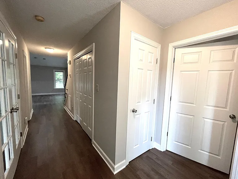 5108 Sinclair Dr — Photo 12