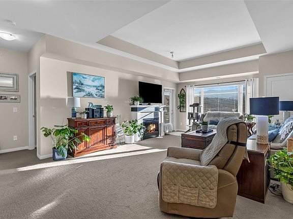 4th image of 660 Lequime Rd #405