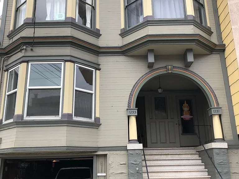 1253 21st Ave — Photo 1