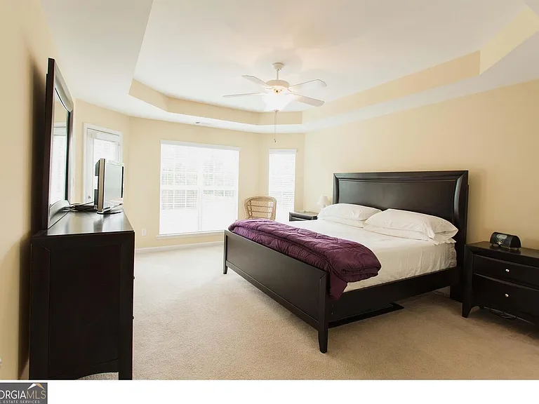 235 Turnbridge Cir — Photo 5