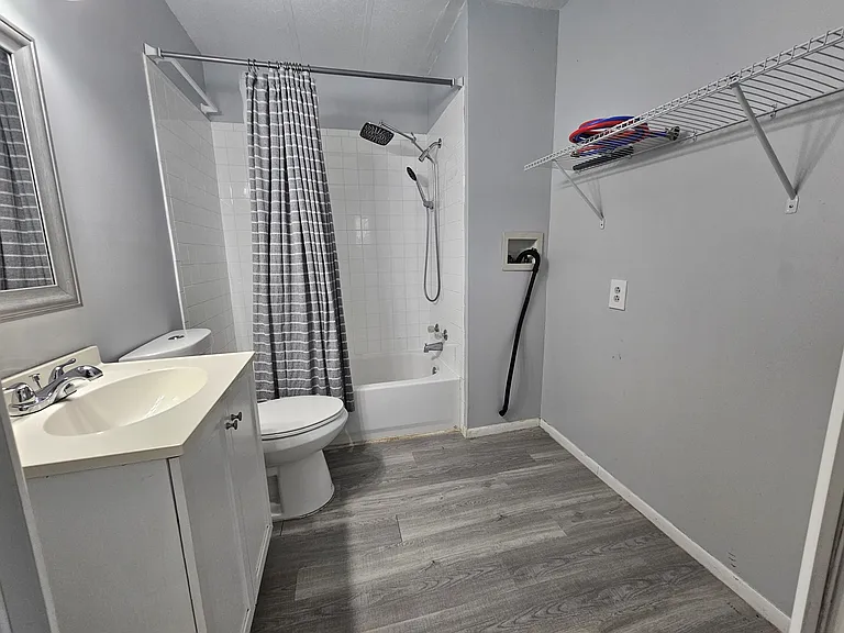 Guest Bathroom with Laundry Hookup