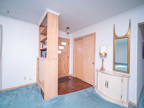 4th image of 1123 Chelsea Ave