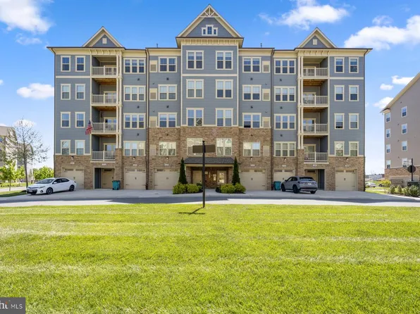 3411 Angelica Way #401, Frederick, MD 21701