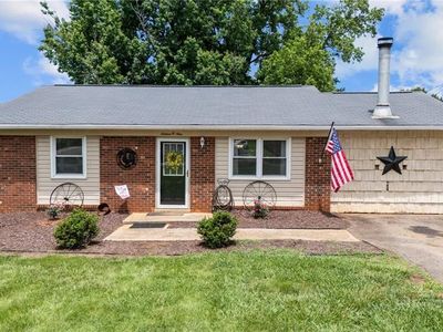 1609 Bridlington Rd, Kernersville, NC, 27284