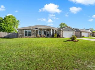 5667 Flume Dr, Pace, FL 32571