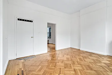 Rented by Brownstone Property Group