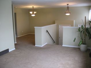 1139 Matterhorn Dr, Reynoldsburg, OH 43068