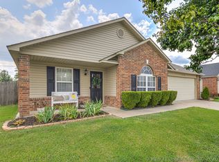 10904 E 123rd St N, Collinsville, OK 74021